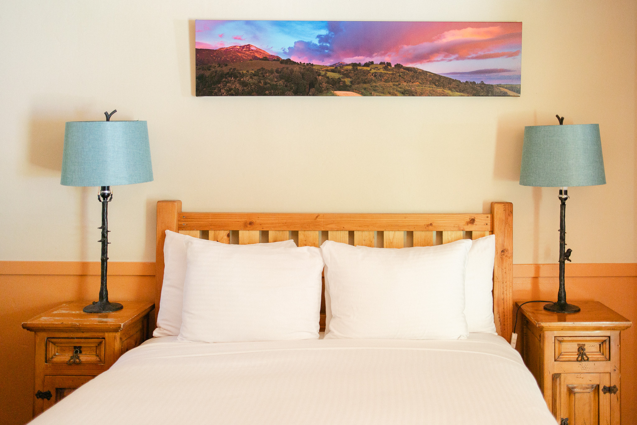 ROOM I MAIN BED